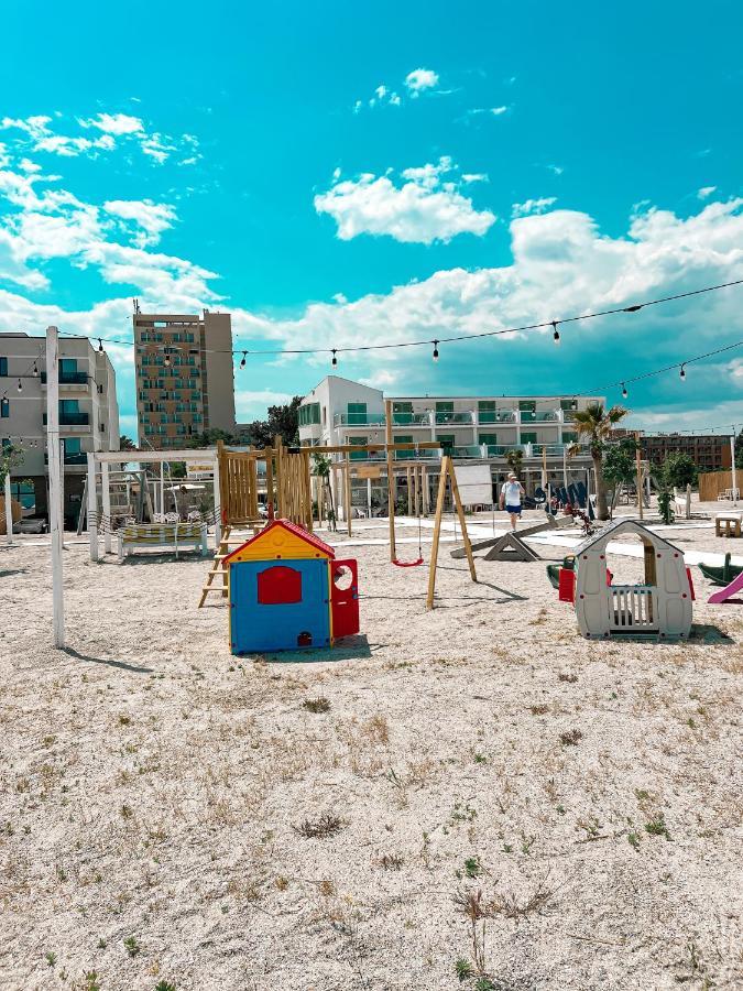 מאמאיה Hotel Victory מראה חיצוני תמונה